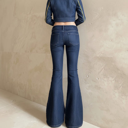 Low waist slim fit flared jeans